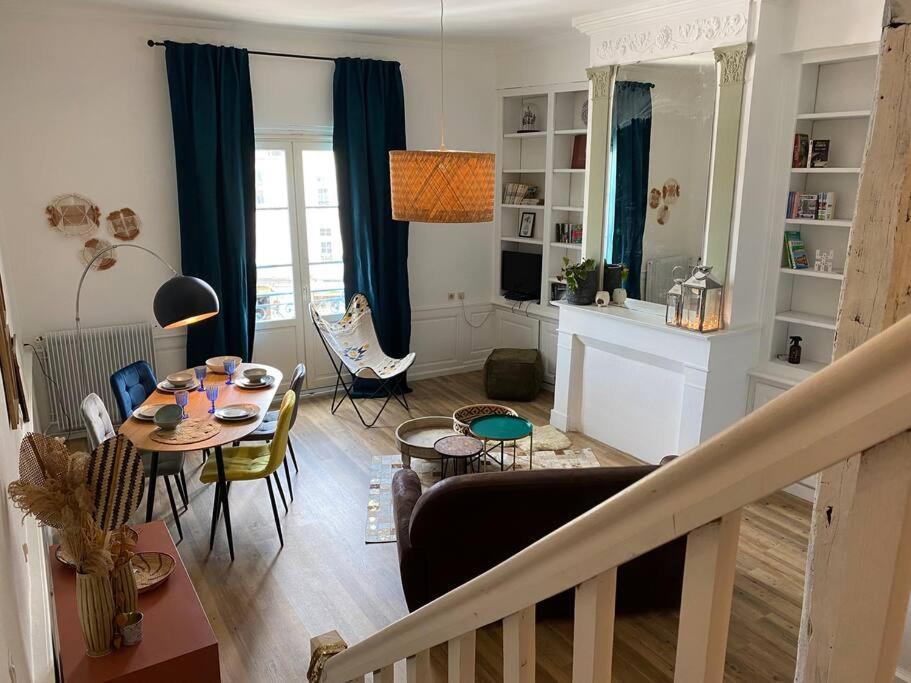 Superbe Duplex Vue Cathedrale Exceptionnelle Lägenhet Périgueux Exteriör bild